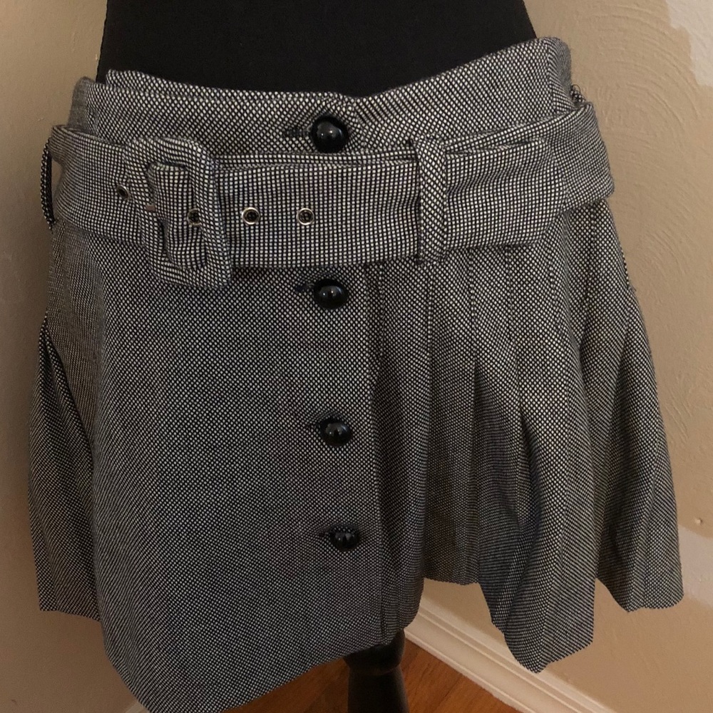 Milky Tweed Skirt